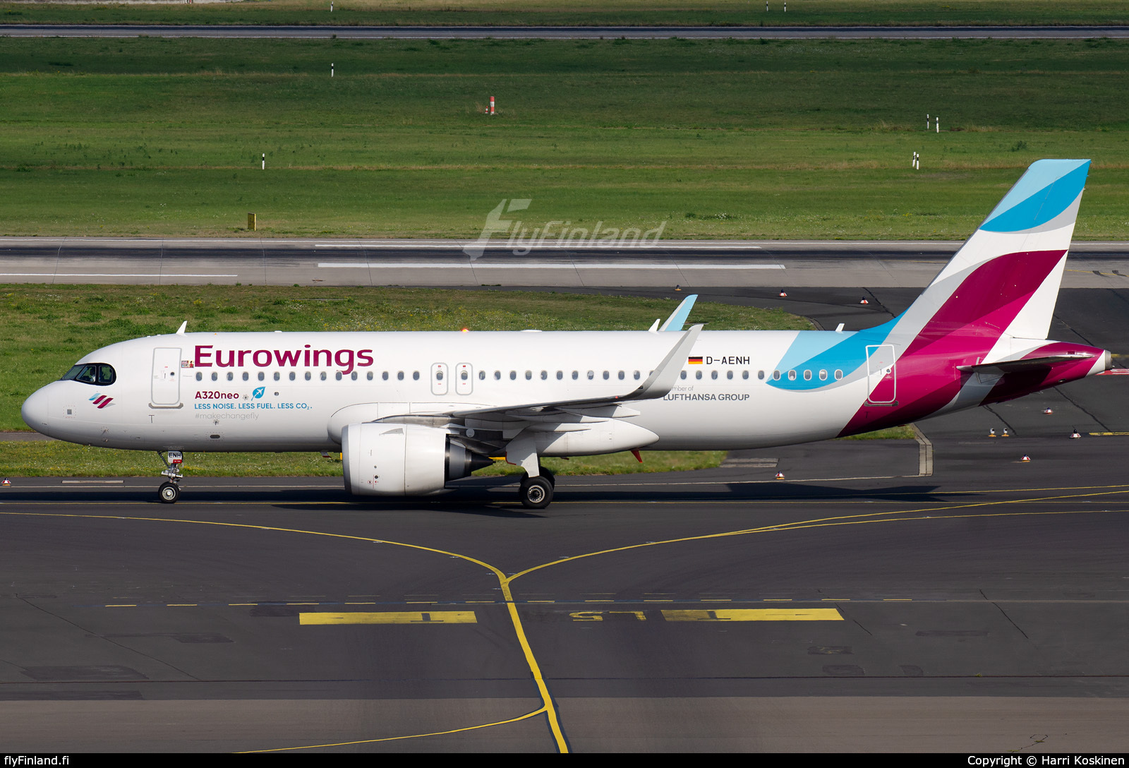 Click photo to fit it into the screen 56600