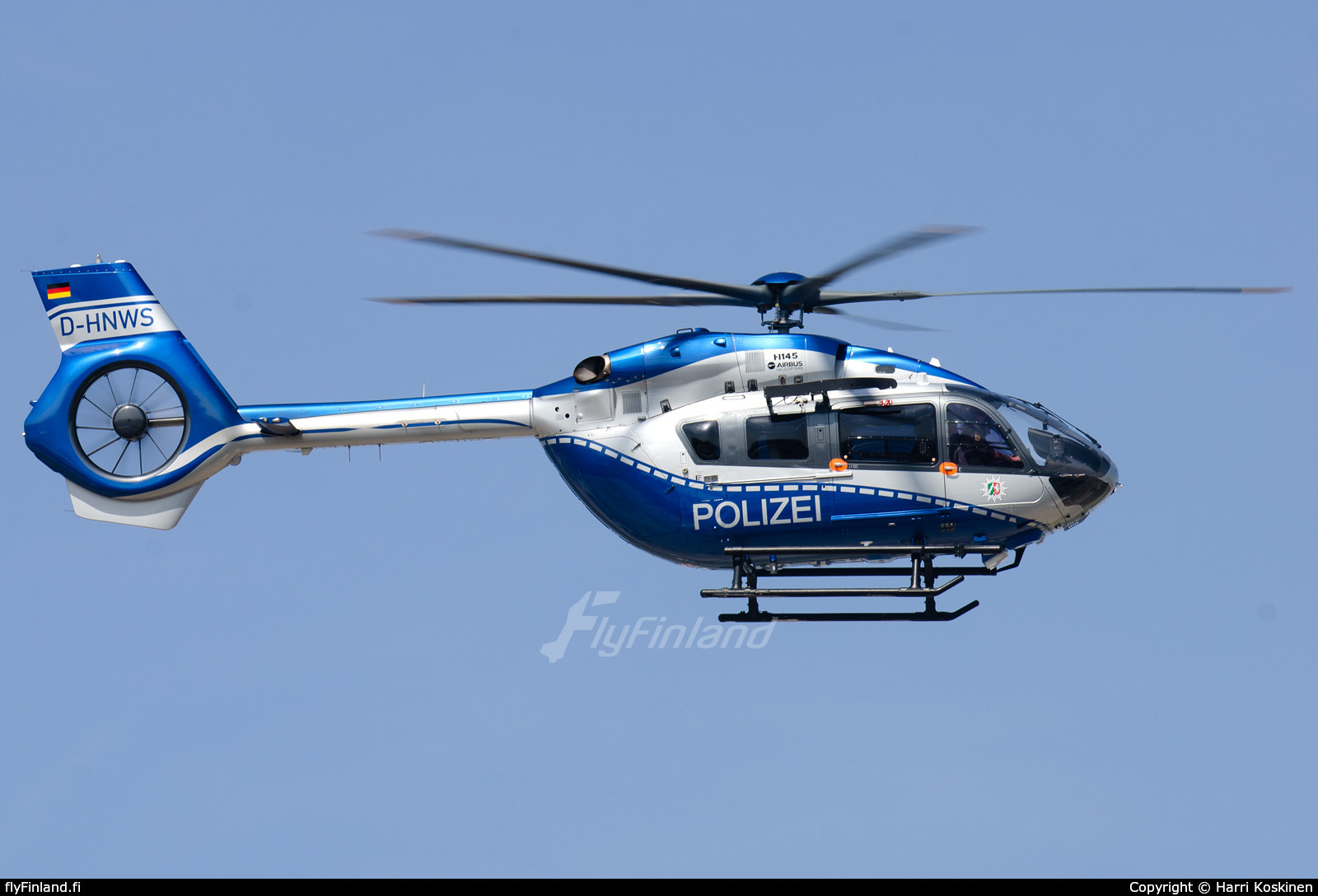 Click photo to fit it into the screen 56621